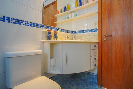 Casa à venda com 275m², 3 quartos e 5 vagasBanheiro da Suíte 3