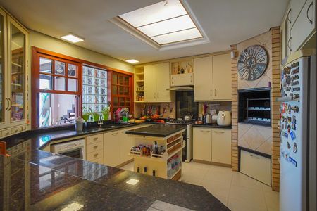 Casa à venda com 275m², 3 quartos e 5 vagasCozinha