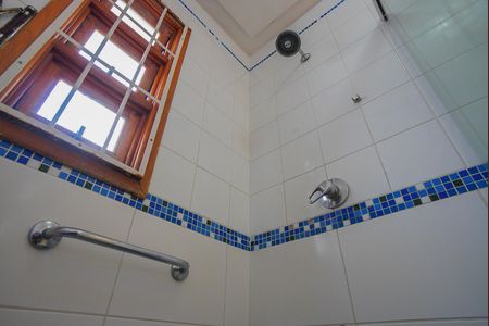 Casa à venda com 275m², 3 quartos e 5 vagasBanheiro da Suíte 3