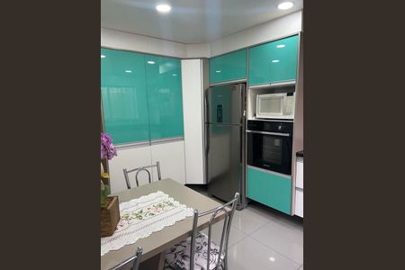 Casa à venda com 186m², 5 quartos e 2 vagas