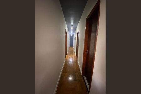 Casa à venda com 186m², 5 quartos e 2 vagas