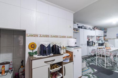 Casa à venda com 148m², 4 quartos e 4 vagas Casa à venda com 148m², 4 quartos e 4 vagasCozinha