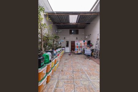 Casa à venda com 148m², 4 quartos e 4 vagas Casa à venda com 148m², 4 quartos e 4 vagasQuintal