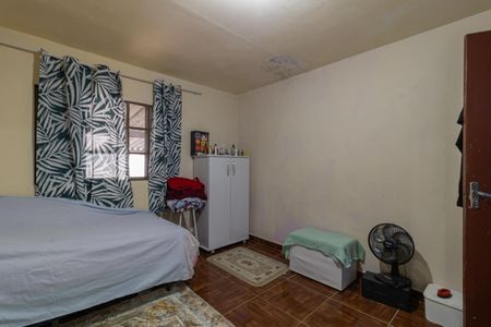 Casa à venda com 148m², 4 quartos e 4 vagas Casa à venda com 148m², 4 quartos e 4 vagasQuarto 4