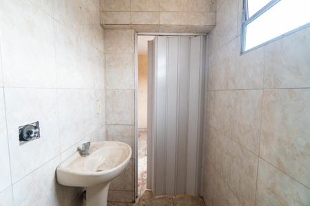 Casa à venda com 420m², 3 quartos e 2 vagasBanheiro da Suíte 3