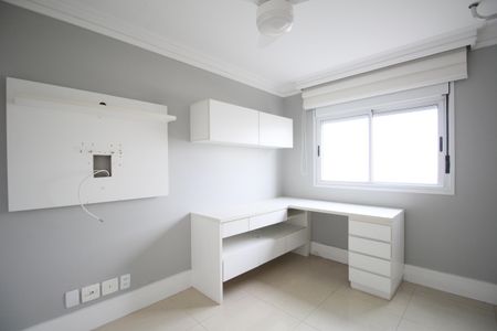 Apartamento à venda com 177m², 4 quartos e 3 vagasQuarto 2