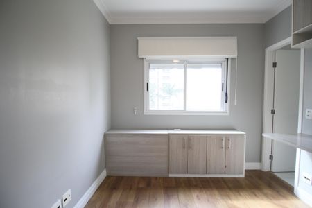 Apartamento à venda com 177m², 4 quartos e 3 vagasQuarto 3