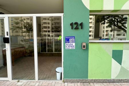 Apartamento para alugar com 30m², 1 quarto e sem vaga Apartamento para alugar com 30m², 1 quarto e sem vagaPlaca