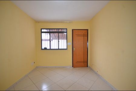 Sala de casa para alugar com 2 quartos, 138m² em Campo Grande, Rio de Janeiro