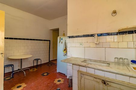 Casa à venda com 164m², 3 quartos e 2 vagas Casa à venda com 164m², 3 quartos e 2 vagasCozinha