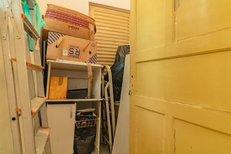 Casa à venda com 164m², 3 quartos e 2 vagas Casa à venda com 164m², 3 quartos e 2 vagasQuarto 2