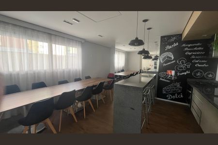 Apartamento à venda com 57m², 2 quartos e 1 vagaÁrea comum