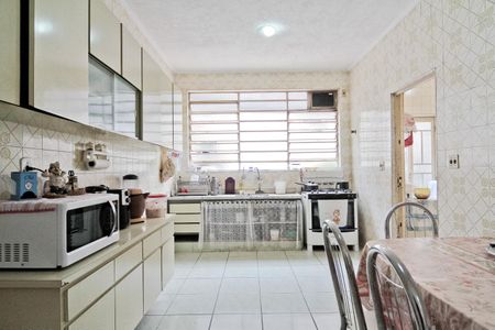 Casa à venda com 264m², 4 quartos e 4 vagasCozinha