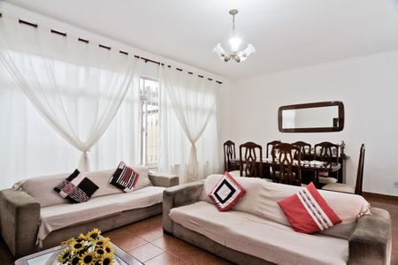 Sala de casa à venda com 4 quartos, 264m² em Parque Sao Domingos, São Paulo