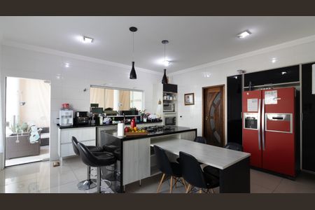 Casa à venda com 450m², 5 quartos e 11 vagas Casa à venda com 450m², 5 quartos e 11 vagasCozinha