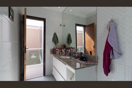 Casa à venda com 450m², 5 quartos e 11 vagas Casa à venda com 450m², 5 quartos e 11 vagasBanheiro