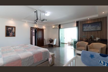 Casa à venda com 450m², 5 quartos e 11 vagas Casa à venda com 450m², 5 quartos e 11 vagasSuíte 3