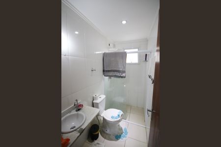 Apartamento para alugar com 94m², 2 quartos e 2 vagas Apartamento para alugar com 94m², 2 quartos e 2 vagasBanheiro da Suíte 1