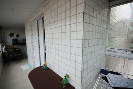 Apartamento para alugar com 94m², 2 quartos e 2 vagas Apartamento para alugar com 94m², 2 quartos e 2 vagasVaranda