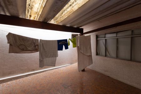 Casa à venda com 250m², 5 quartos e 2 vagasQuintal