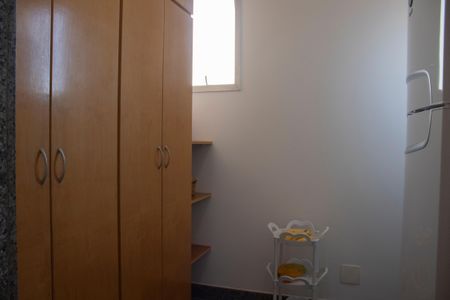 Apartamento à venda com 170m², 4 quartos e 2 vagasCozinha