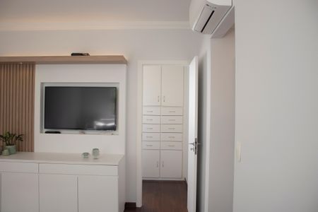Apartamento à venda com 170m², 4 quartos e 2 vagasSuíte