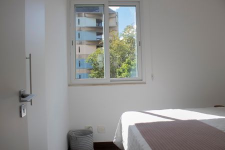 Apartamento à venda com 170m², 4 quartos e 2 vagasSuíte