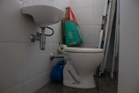 Apartamento à venda com 170m², 4 quartos e 2 vagasBanheiro de Serviço