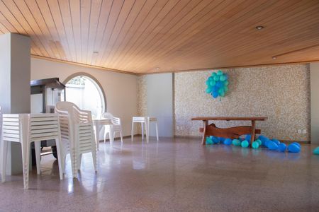 Apartamento à venda com 170m², 4 quartos e 2 vagasÁrea comum