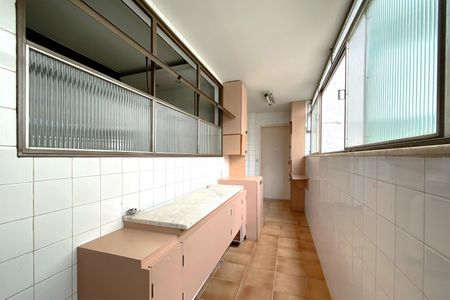 Apartamento à venda com 150m², 4 quartos e 2 vagasÁrea de Serviço