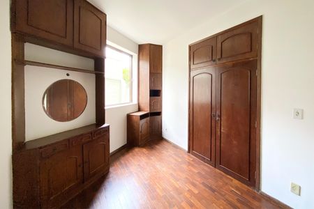 Apartamento à venda com 150m², 4 quartos e 2 vagasQuarto 2