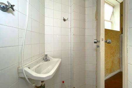 Apartamento à venda com 150m², 4 quartos e 2 vagasBanheiro de Serviço