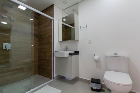 Studio para alugar com 27m², 1 quarto e sem vaga Studio para alugar com 27m², 1 quarto e sem vagaBanheiro