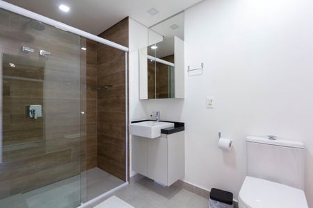 Studio para alugar com 27m², 1 quarto e sem vaga Studio para alugar com 27m², 1 quarto e sem vagaBanheiro