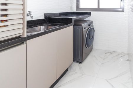 Apartamento à venda com 92m², 2 quartos e 2 vagas Apartamento à venda com 92m², 2 quartos e 2 vagasÁrea de Serviço