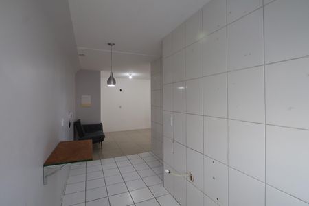 Cozinha de apartamento para alugar com 2 quartos, 43m² em Mato Grande, Canoas