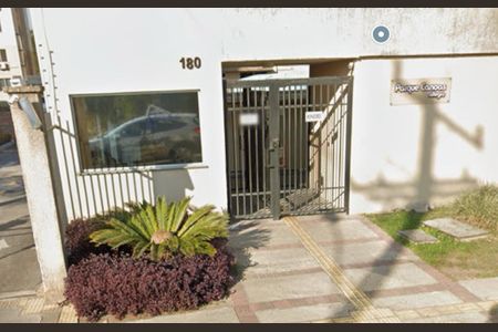 Apartamento para alugar com 43m², 2 quartos e 1 vaga Apartamento para alugar com 43m², 2 quartos e 1 vagaFachada e portaria