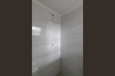Apartamento à venda com 44m², 2 quartos e 1 vaga Apartamento à venda com 44m², 2 quartos e 1 vagaBanheiro