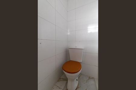 Apartamento à venda com 44m², 2 quartos e 1 vaga Apartamento à venda com 44m², 2 quartos e 1 vagaBanheiro