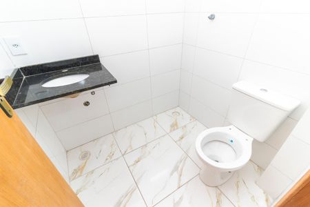 Apartamento à venda com 44m², 2 quartos e 1 vaga Apartamento à venda com 44m², 2 quartos e 1 vagaBanheiro Social