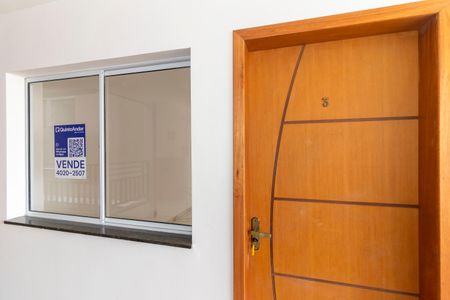 Apartamento à venda com 44m², 2 quartos e 1 vaga Apartamento à venda com 44m², 2 quartos e 1 vagaPlaca