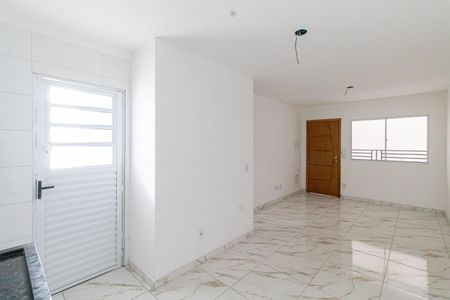 Apartamento à venda com 44m², 2 quartos e sem vagaSala/Cozinha