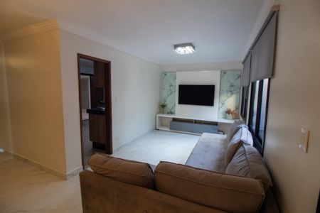 Casa à venda com 380m², 4 quartos e 3 vagas Casa à venda com 380m², 4 quartos e 3 vagasSala 2