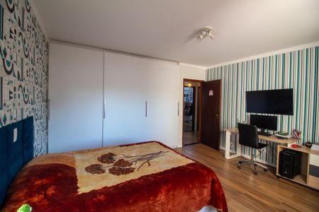 Casa à venda com 380m², 4 quartos e 3 vagas Casa à venda com 380m², 4 quartos e 3 vagasSuíte 3