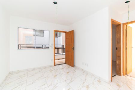 Apartamento à venda com 43m², 2 quartos e sem vaga Apartamento à venda com 43m², 2 quartos e sem vagaSala/Cozinha