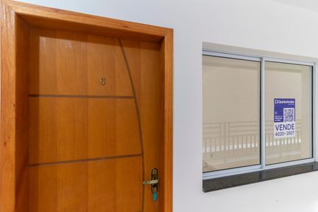 Apartamento à venda com 43m², 2 quartos e sem vaga Apartamento à venda com 43m², 2 quartos e sem vagaEntrada