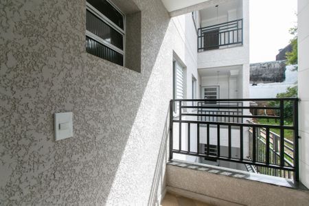 Apartamento à venda com 43m², 2 quartos e sem vaga Apartamento à venda com 43m², 2 quartos e sem vagaÁrea de Serviço