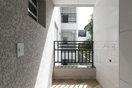 Apartamento à venda com 43m², 2 quartos e sem vaga Apartamento à venda com 43m², 2 quartos e sem vagaÁrea de Serviço