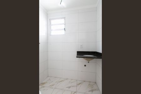 Apartamento à venda com 43m², 2 quartos e sem vaga Apartamento à venda com 43m², 2 quartos e sem vagaBanheiro