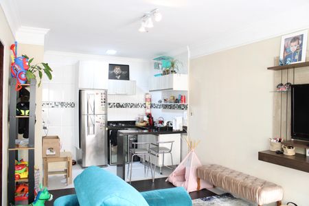 Sala de casa de condomínio à venda com 2 quartos, 119m² em Vila Invernada, São Paulo